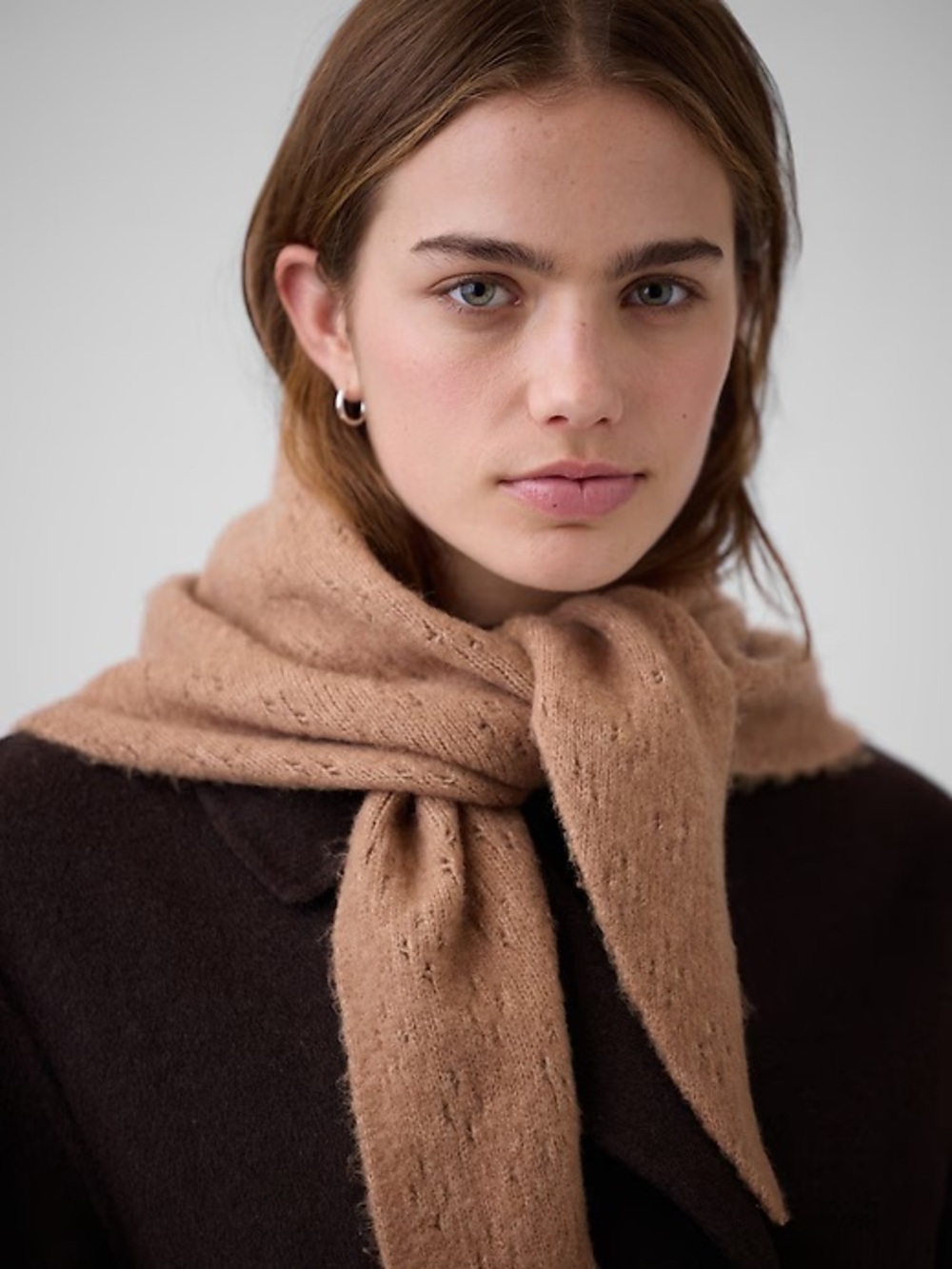 GAP Pointelle Triangle Scarf